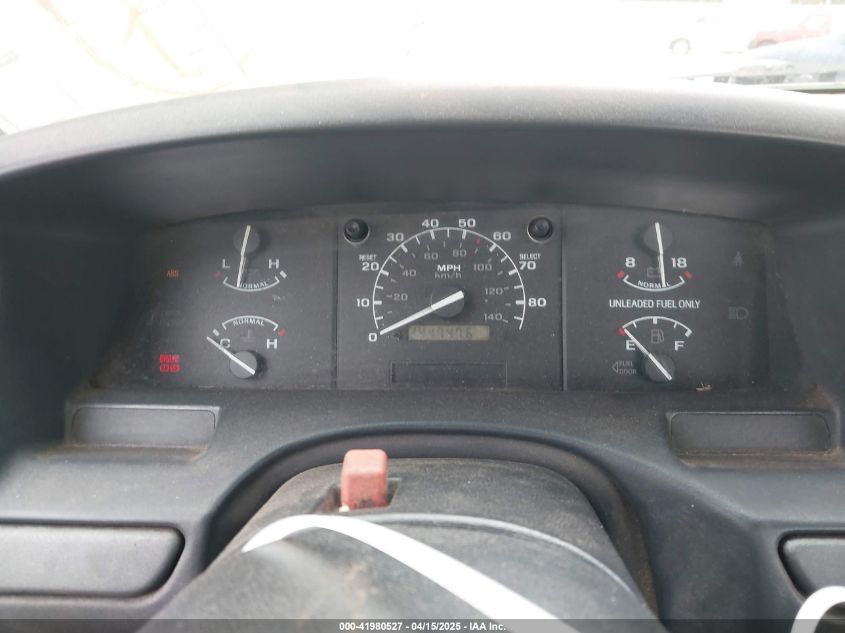 1993 Ford F150 VIN: 1FTDF15Y3PNB32641 Lot: 41980527