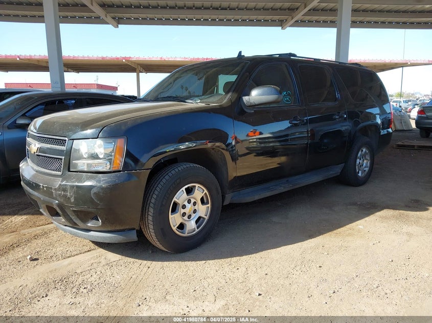2011 CHEVROLET SUBURBAN 1500 VIN: 1GNSCJE06BR386573