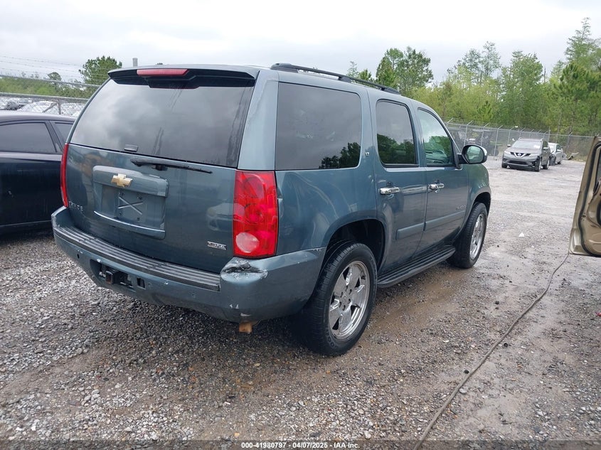2008 CHEVROLET TAHOE VIN: 1GNFC130X8R142311