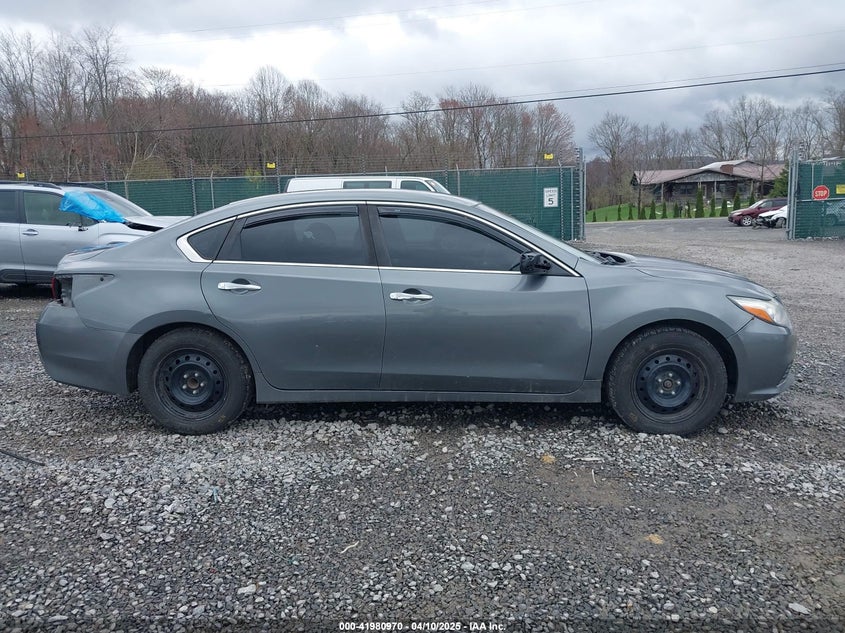 2017 NISSAN ALTIMA VIN: 1N4AL3AP8HN348044