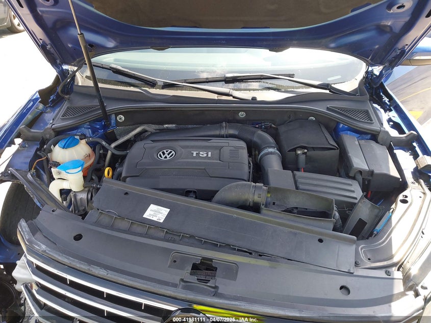 2016 VOLKSWAGEN PASSAT VIN: 1VWBT7A35GC067037