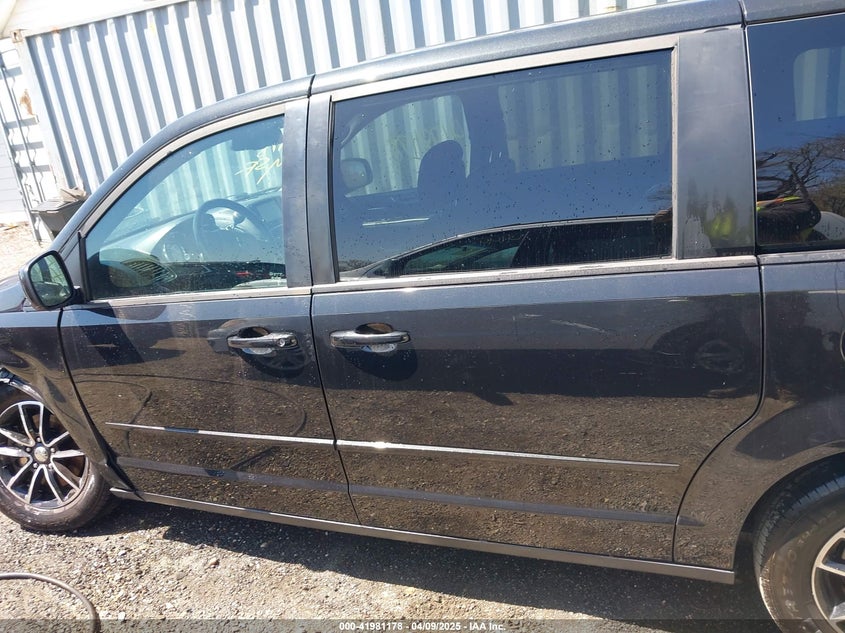 2016 DODGE GRAND CARAVAN SXT - 2C4RDGCG2GR118242