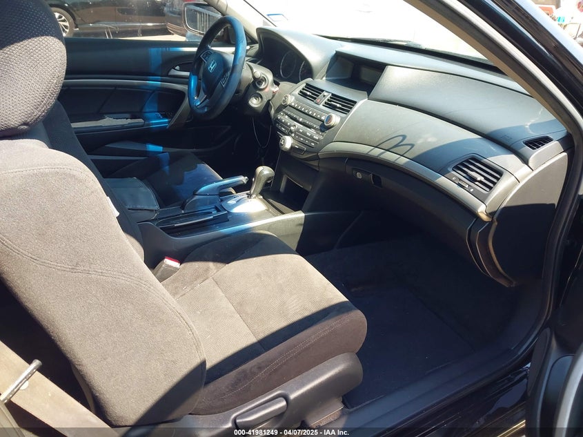 2009 HONDA ACCORD VIN: 1HGCS127X9A001687