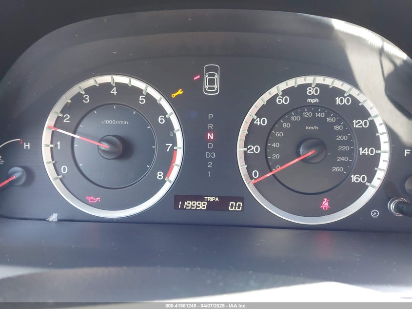 2009 HONDA ACCORD VIN: 1HGCS127X9A001687