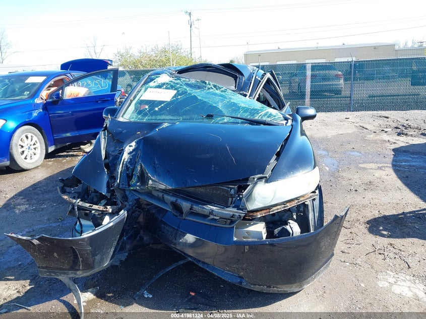 2008 HONDA CIVIC VIN: 2HGFA55528H712334
