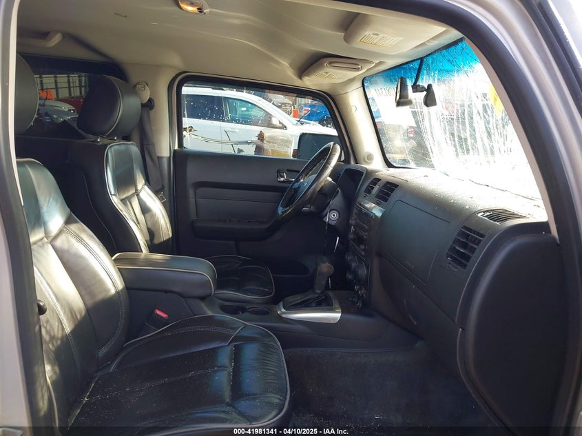 2006 HUMMER H3 SUV VIN: 5GTDN136868194546