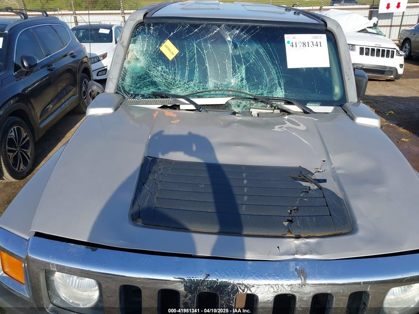 2006 HUMMER H3 SUV VIN: 5GTDN136868194546