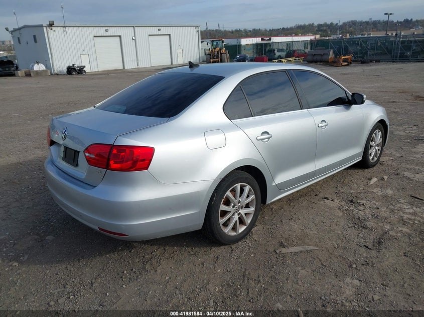 2014 VOLKSWAGEN JETTA SE - 3VWD17AJXEM213229