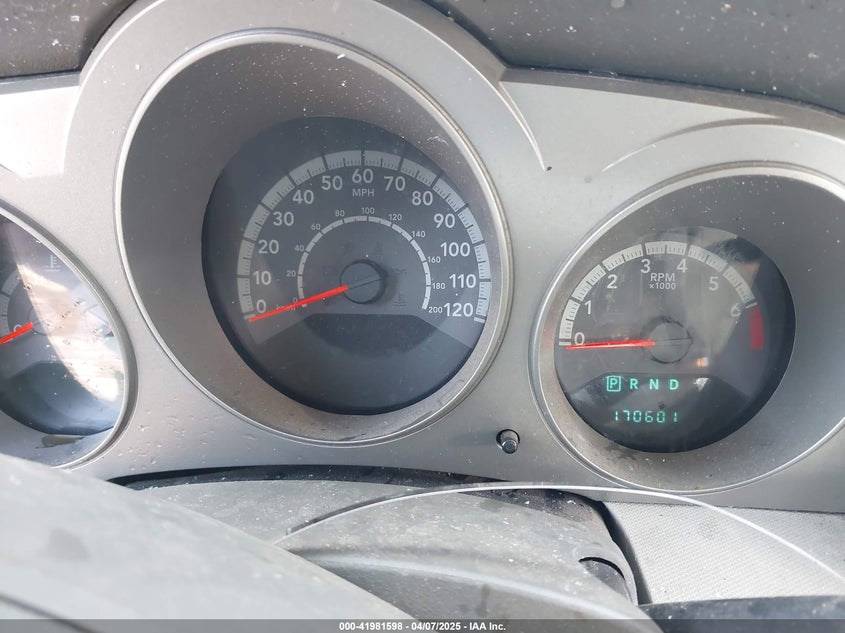 2010 DODGE AVENGER VIN: 1B3CC4FB2AN181824