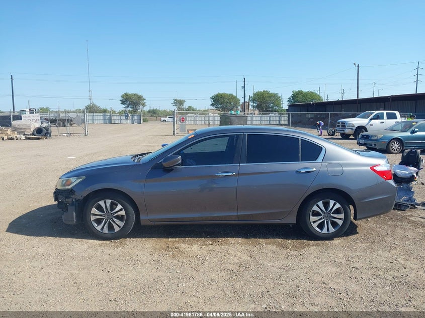 2013 HONDA ACCORD VIN: 1HGCR2F32DA050562