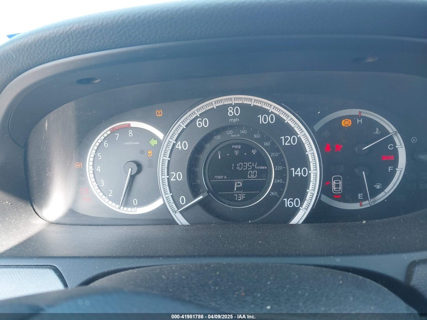 2013 HONDA ACCORD VIN: 1HGCR2F32DA050562