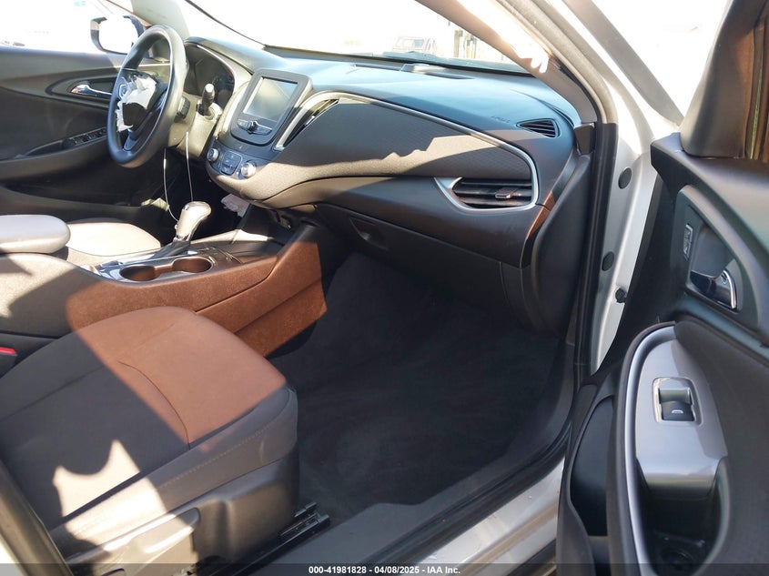 2018 CHEVROLET MALIBU VIN: 1G1ZB5ST4JF180001