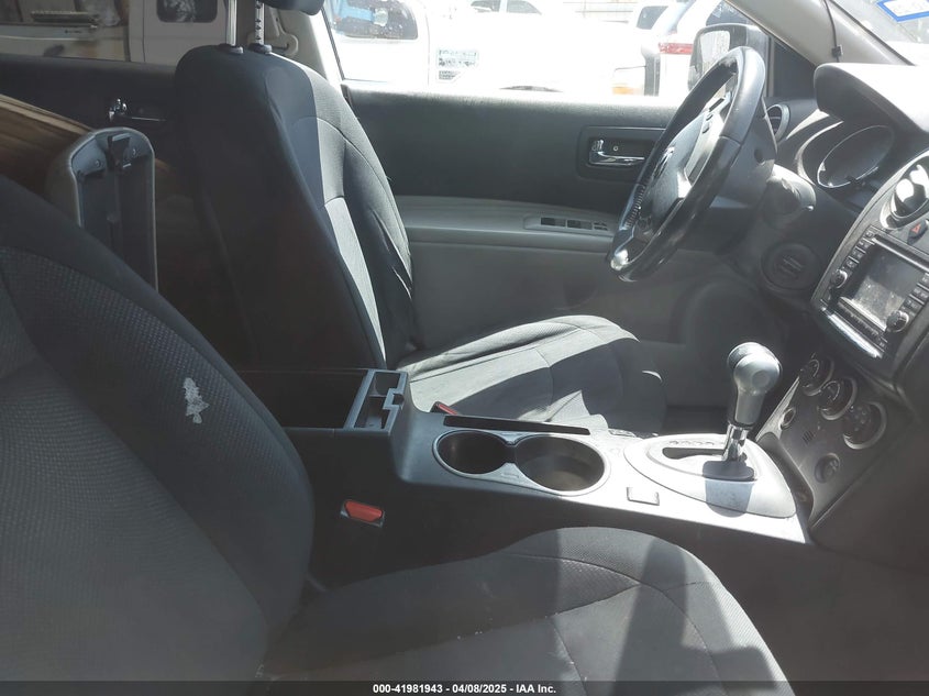 2011 NISSAN ROGUE VIN: JN8AS5MT0BW181184