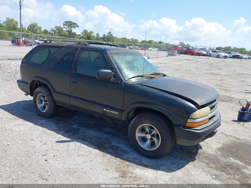 2002 Chevrolet Blazer Ls black suv gasoline 1GNCS18W72K226413 photo #1