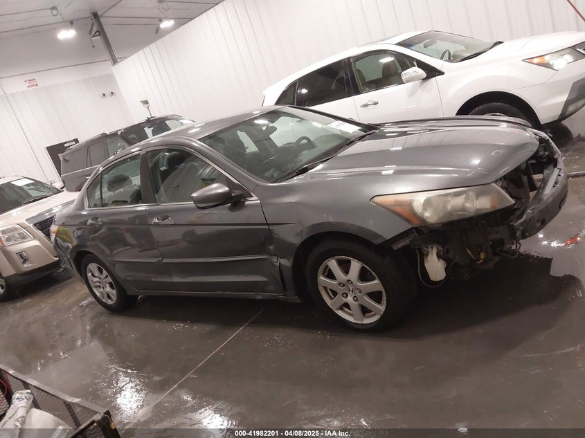 2010 HONDA ACCORD VIN: 1HGCP2F44AA070774