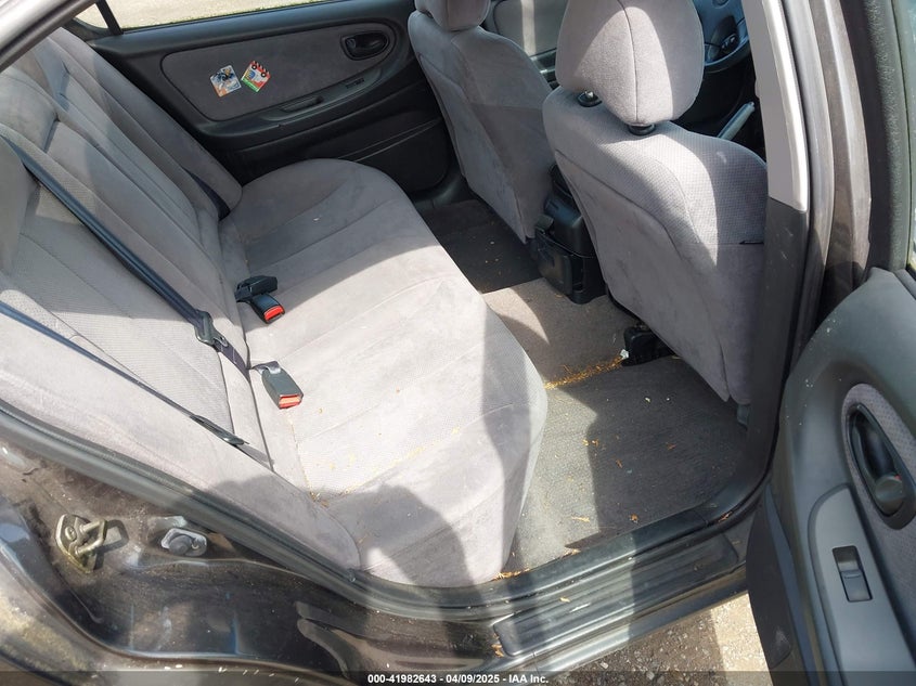 2000 Nissan Maxima Gle/Gxe/Se VIN: JN1CA31A8YP028760 Lot: 41982643