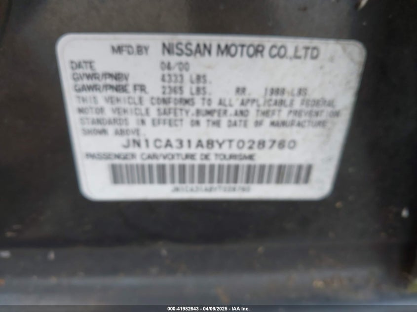 2000 Nissan Maxima Gle/Gxe/Se VIN: JN1CA31A8YP028760 Lot: 41982643