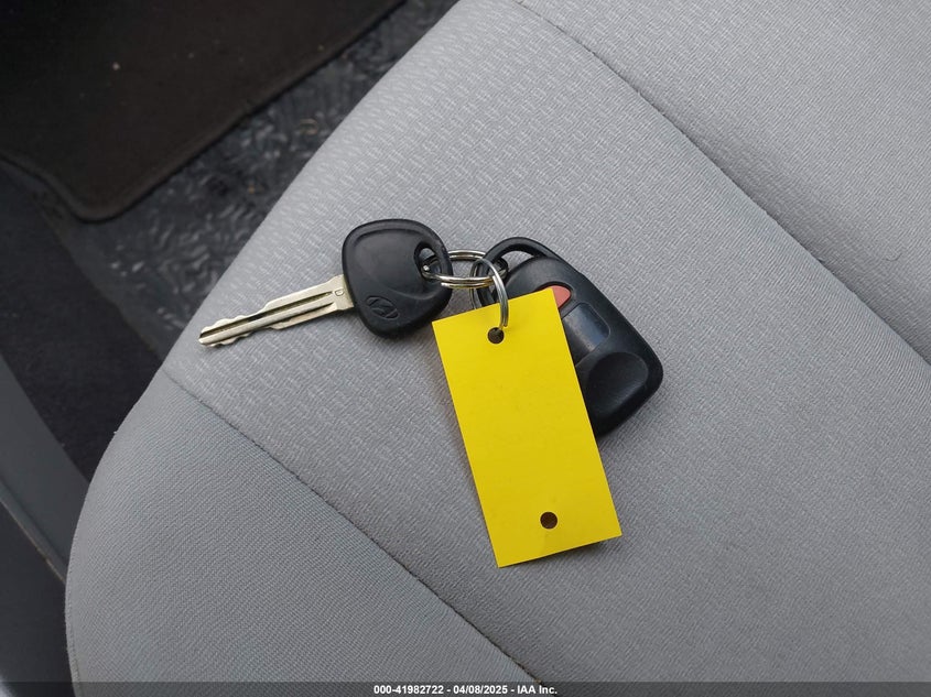 2008 HYUNDAI ELANTRA VIN: KMHDU46D08U490771