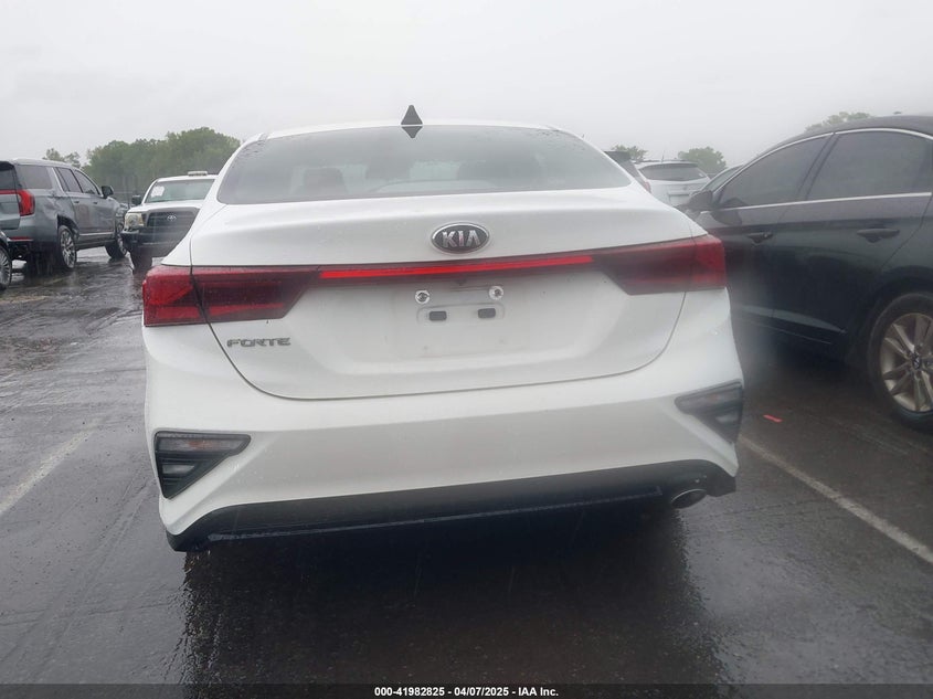 2019 KIA FORTE LXS - 3KPF24AD9KE122010