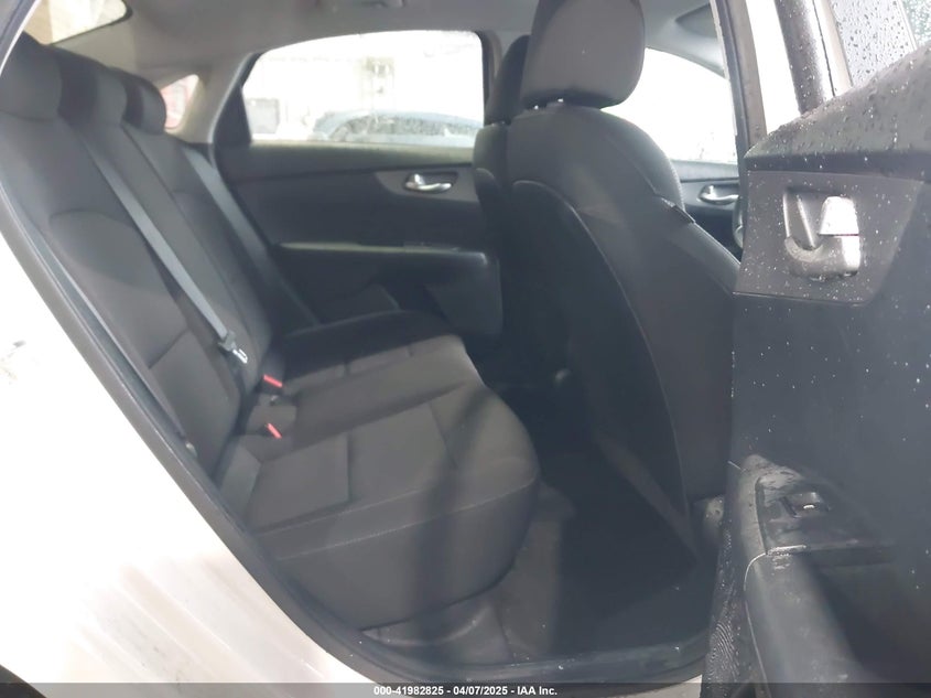 2019 KIA FORTE LXS - 3KPF24AD9KE122010