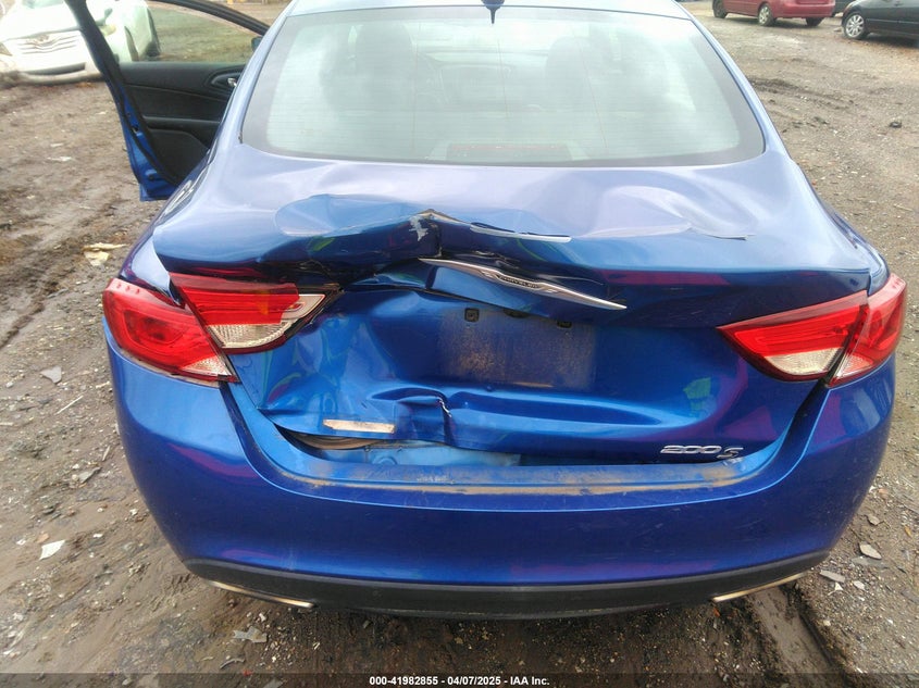 2016 CHRYSLER 200 VIN: 1C3CCCBB8GN161430