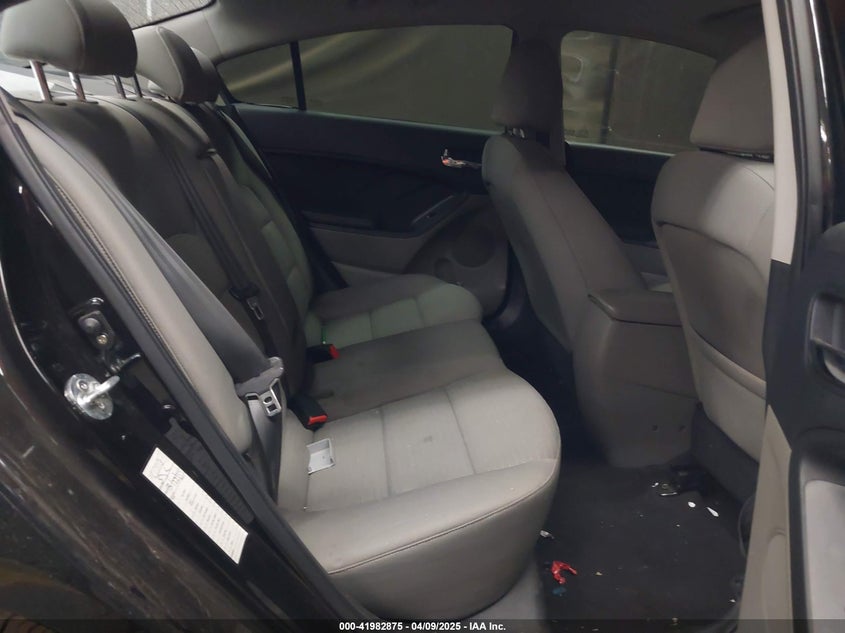 2015 KIA FORTE LX - KNAFX4A61F5383407