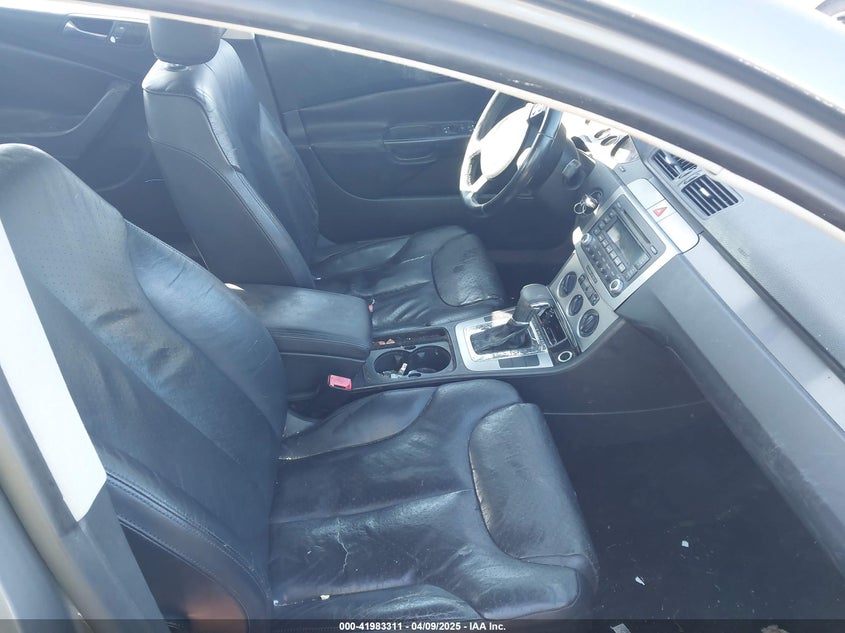 2006 VOLKSWAGEN PASSAT VIN: WVWEK93C66P030923