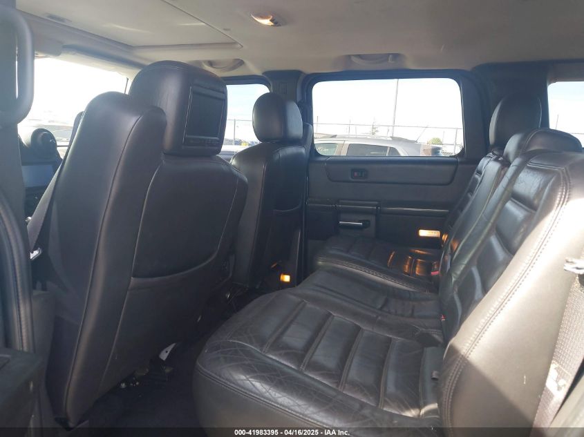 2005 Hummer H2 Suv VIN: 5GRGN23U05H128420 Lot: 41983395