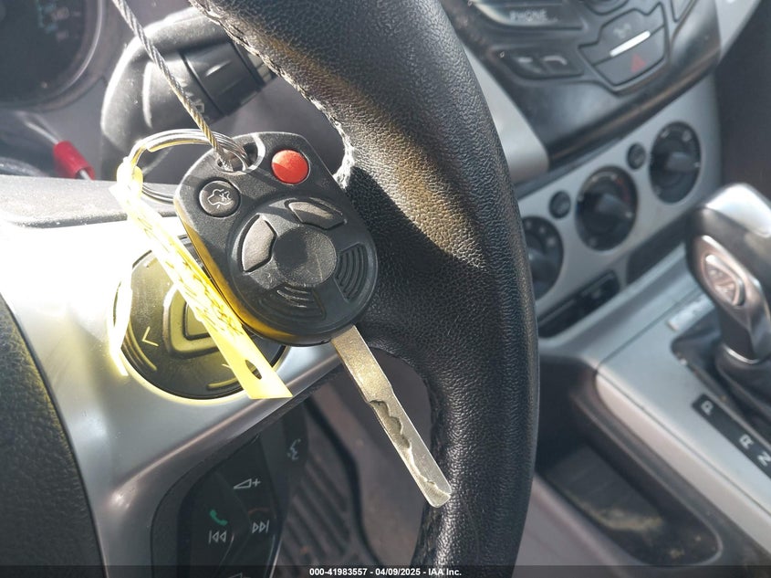 2012 FORD FOCUS VIN: 1FAHP3F25CL242798
