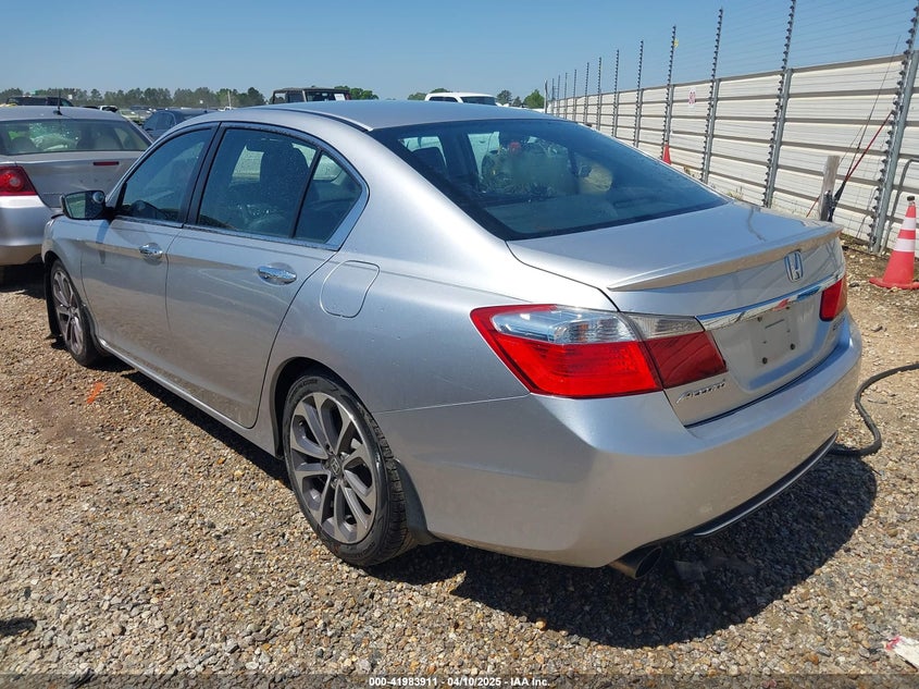 2015 HONDA ACCORD VIN: 1HGCR2F56FA018122