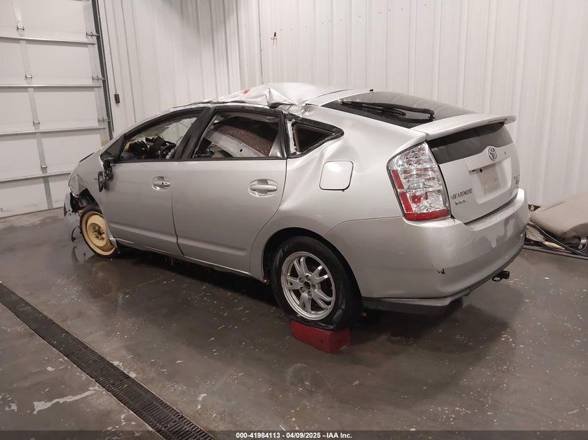 2008 TOYOTA PRIUS VIN: JTDKB20U483425670