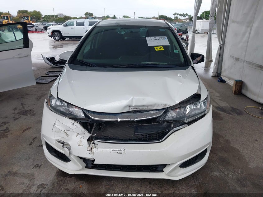 2018 HONDA FIT VIN: 3HGGK5H49JM734620