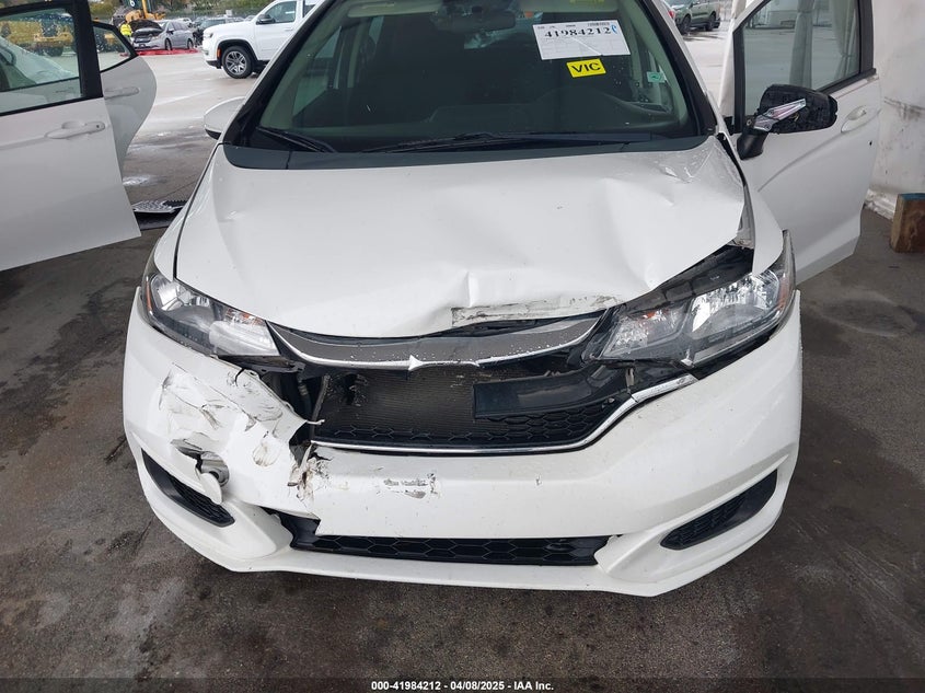2018 HONDA FIT VIN: 3HGGK5H49JM734620