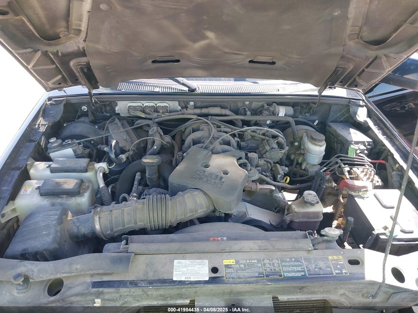 2011 FORD RANGER VIN: 1FTKR1EE8BPA89853
