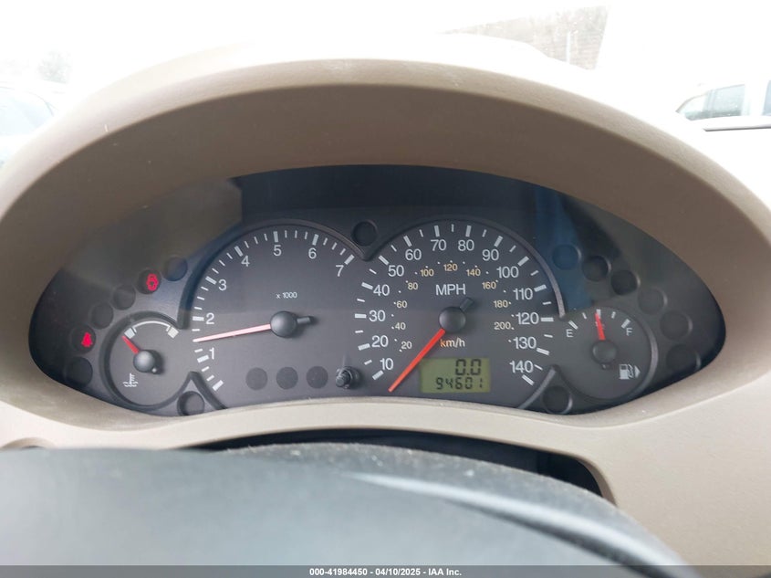 2007 FORD FOCUS VIN: 1FAFP34N07W289097