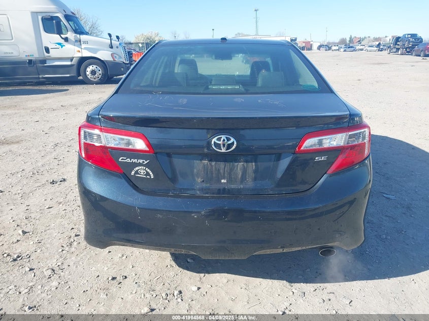 2014 TOYOTA CAMRY SE - 4T1BF1FK9EU737697