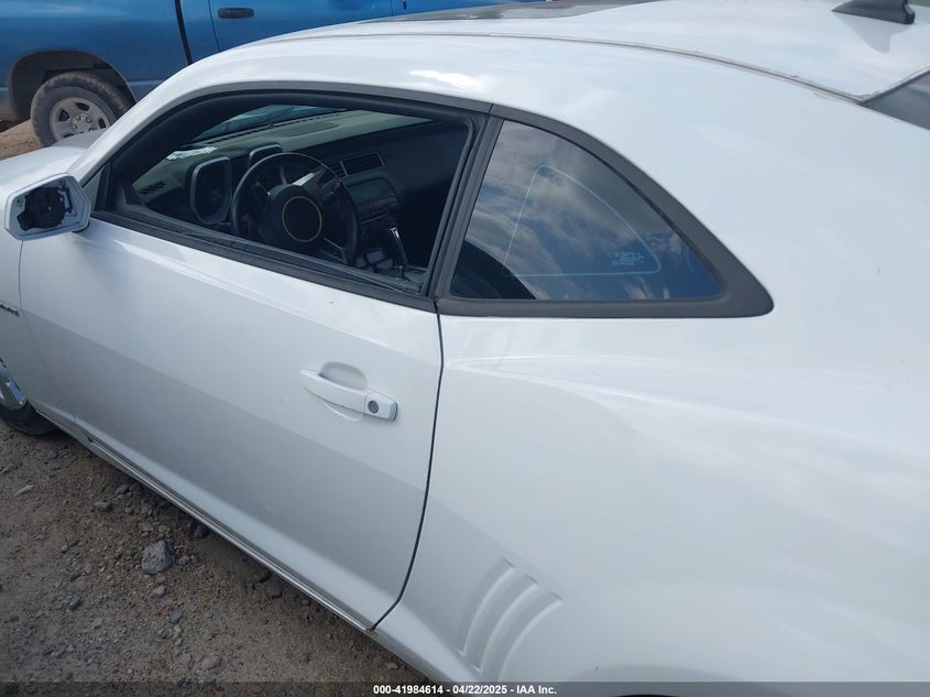 2011 CHEVROLET CAMARO VIN: 2G1FC1ED9B9206647