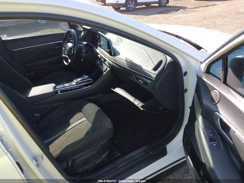 2022 HYUNDAI SONATA VIN: KMHL14JA6NA235718