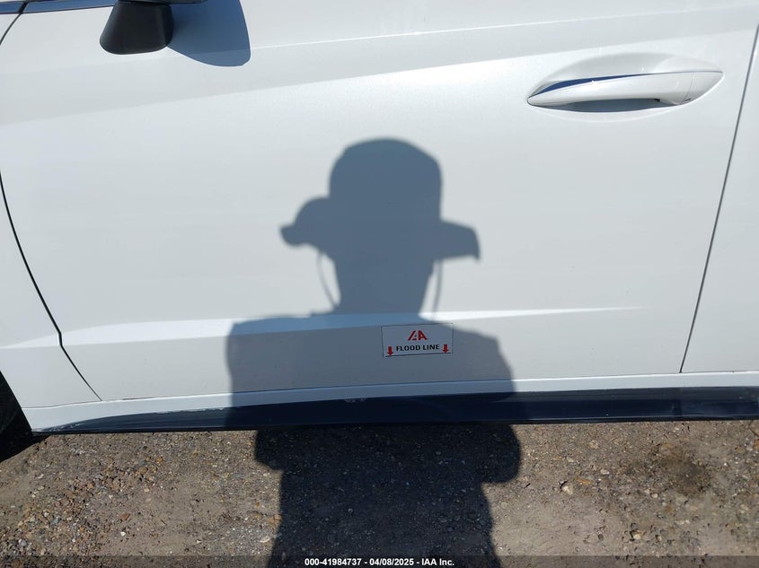 2022 HYUNDAI SONATA VIN: KMHL14JA6NA235718