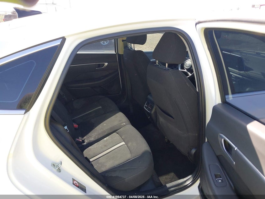 2022 HYUNDAI SONATA VIN: KMHL14JA6NA235718