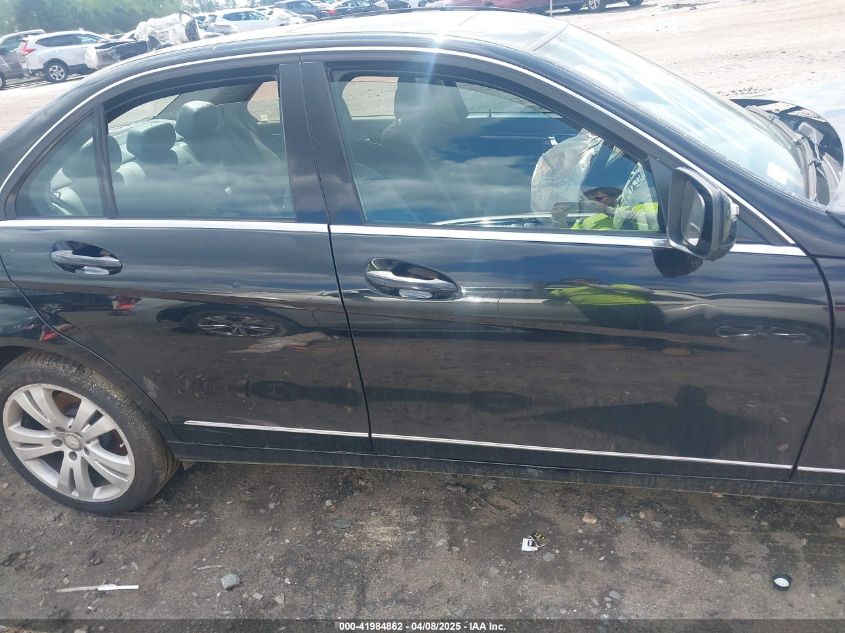 2008 Mercedes-Benz C 300 Luxury 4Matic/Sport 4Matic VIN: WDDGF81XX8F142104 Lot: 41984862