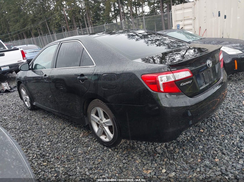 2014 TOYOTA CAMRY SE - 4T1BF1FK1EU828513