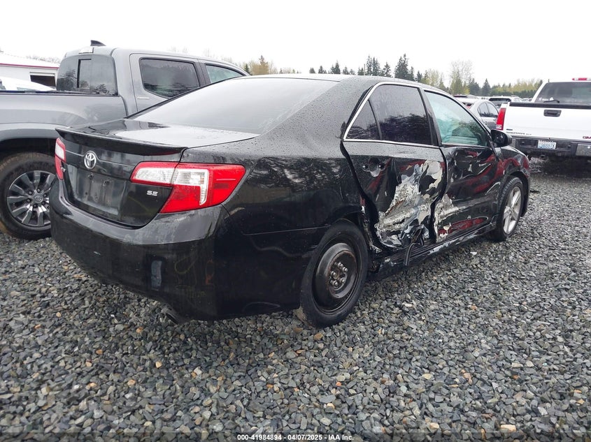 2014 TOYOTA CAMRY SE - 4T1BF1FK1EU828513