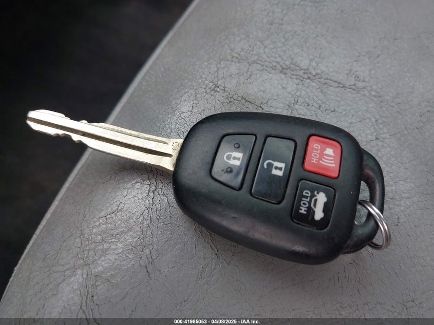 2012 TOYOTA CAMRY VIN: 4T1BF1FK9CU047543