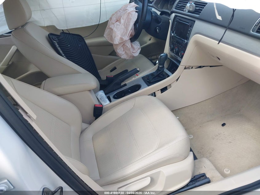 2013 VOLKSWAGEN PASSAT 2.5L SE - 1VWBH7A34DC141383