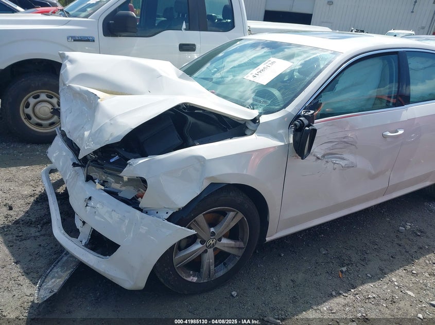 2013 VOLKSWAGEN PASSAT 2.5L SE - 1VWBH7A34DC141383