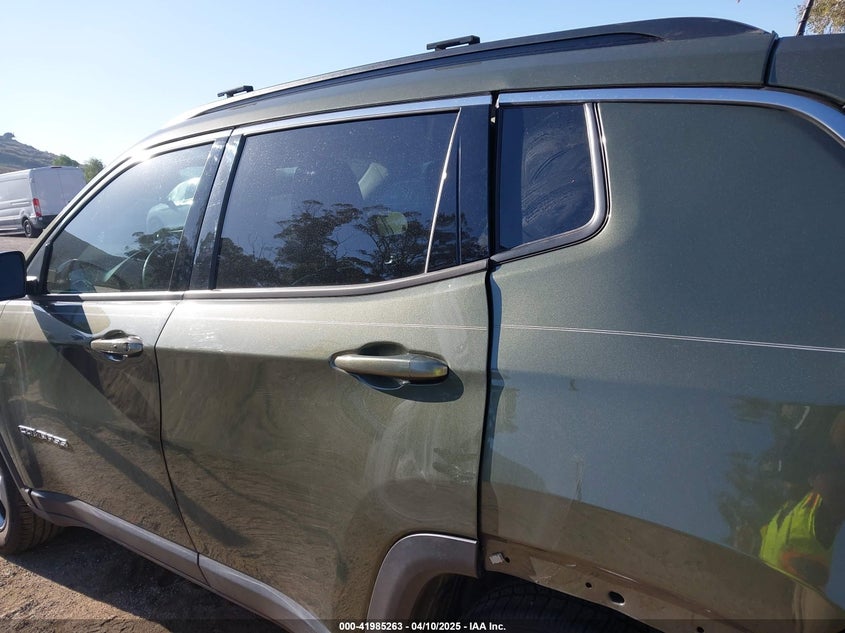 2018 JEEP COMPASS LATITUDE FWD - 3C4NJCBB2JT462065