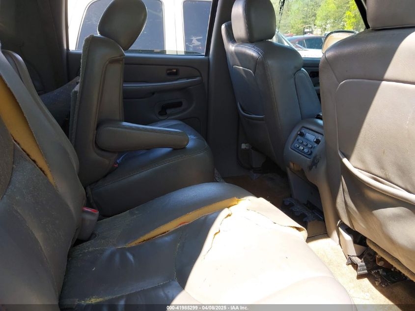 2005 Chevrolet Suburban Lt VIN: 1GNEC16Z05J141829 Lot: 41985299