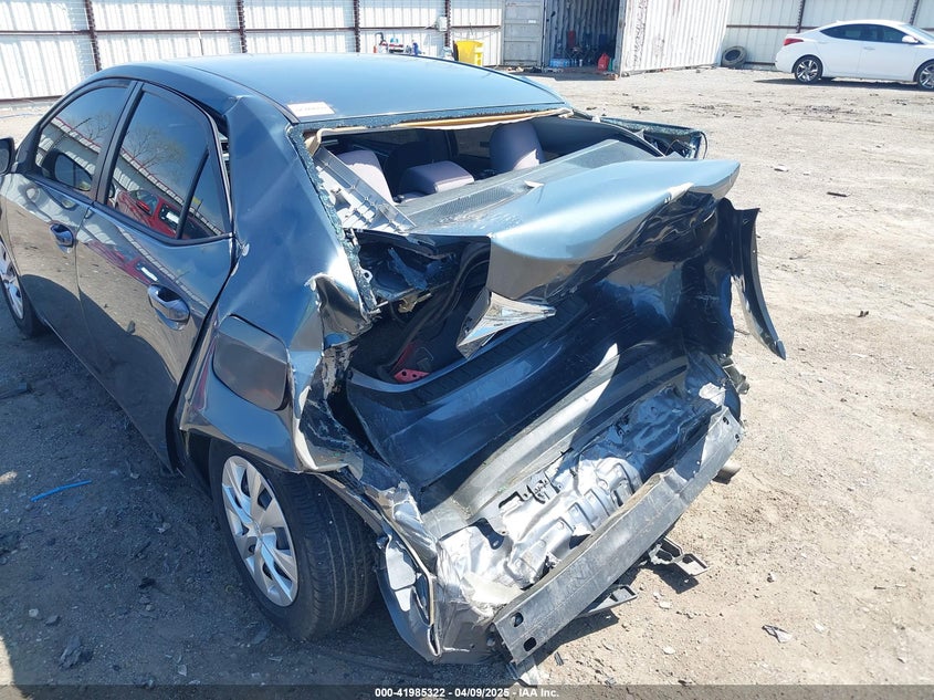 2015 TOYOTA COROLLA VIN: 5YFBURHEXFP364118