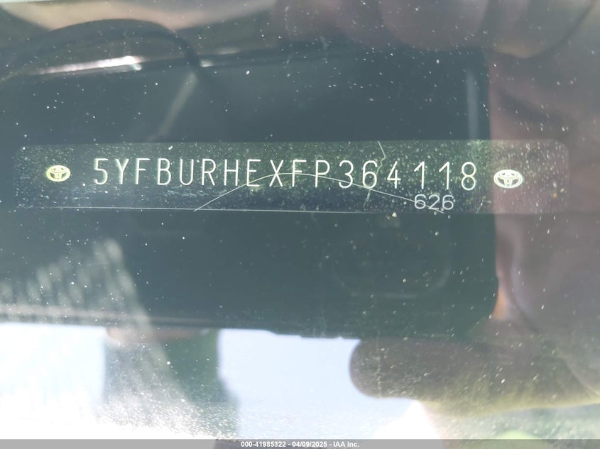 2015 TOYOTA COROLLA VIN: 5YFBURHEXFP364118